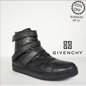 Givenchy | High Top Black Leather Sneakers | 42